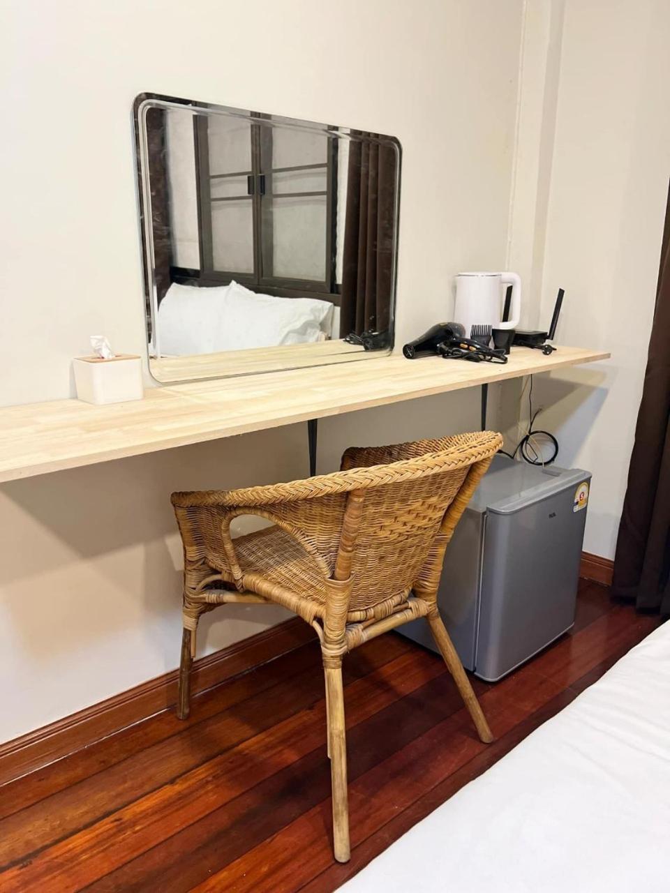 Go Inn Sao Chingcha - โกอินน์ เสาชิงช้า Bangkok Luaran gambar