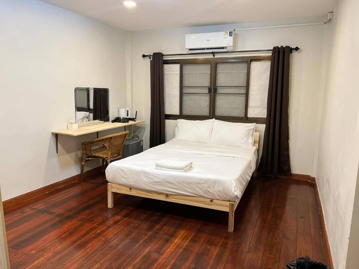 Go Inn Sao Chingcha - โกอินน์ เสาชิงช้า Bangkok Luaran gambar